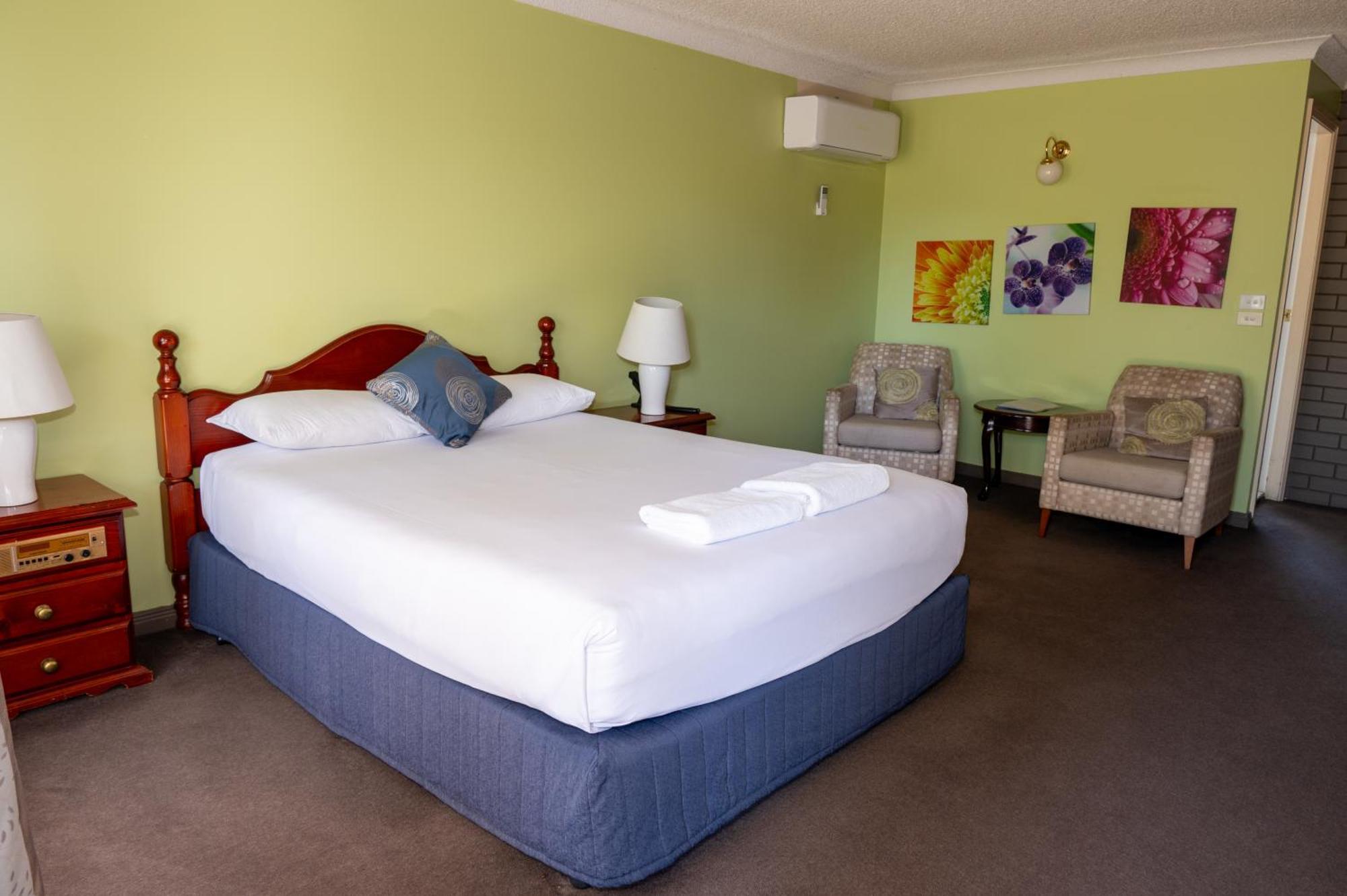 Tumut Valley Motel Pet Friendly Exteriér fotografie