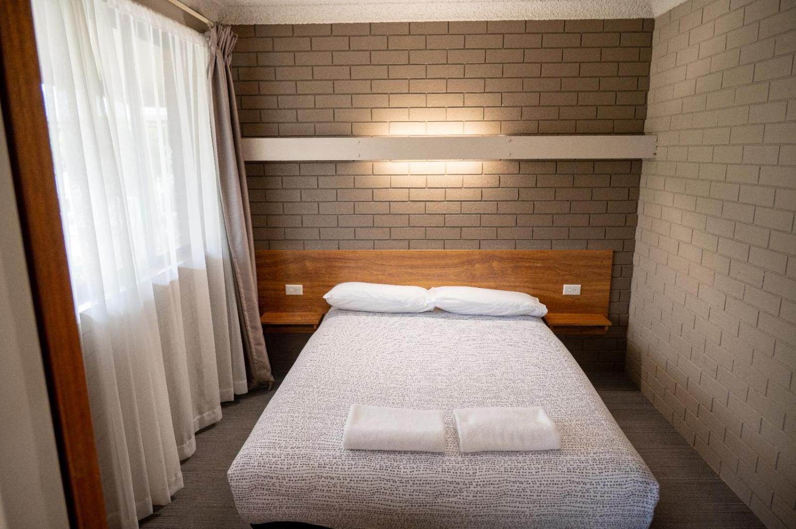 Tumut Valley Motel Pet Friendly Exteriér fotografie