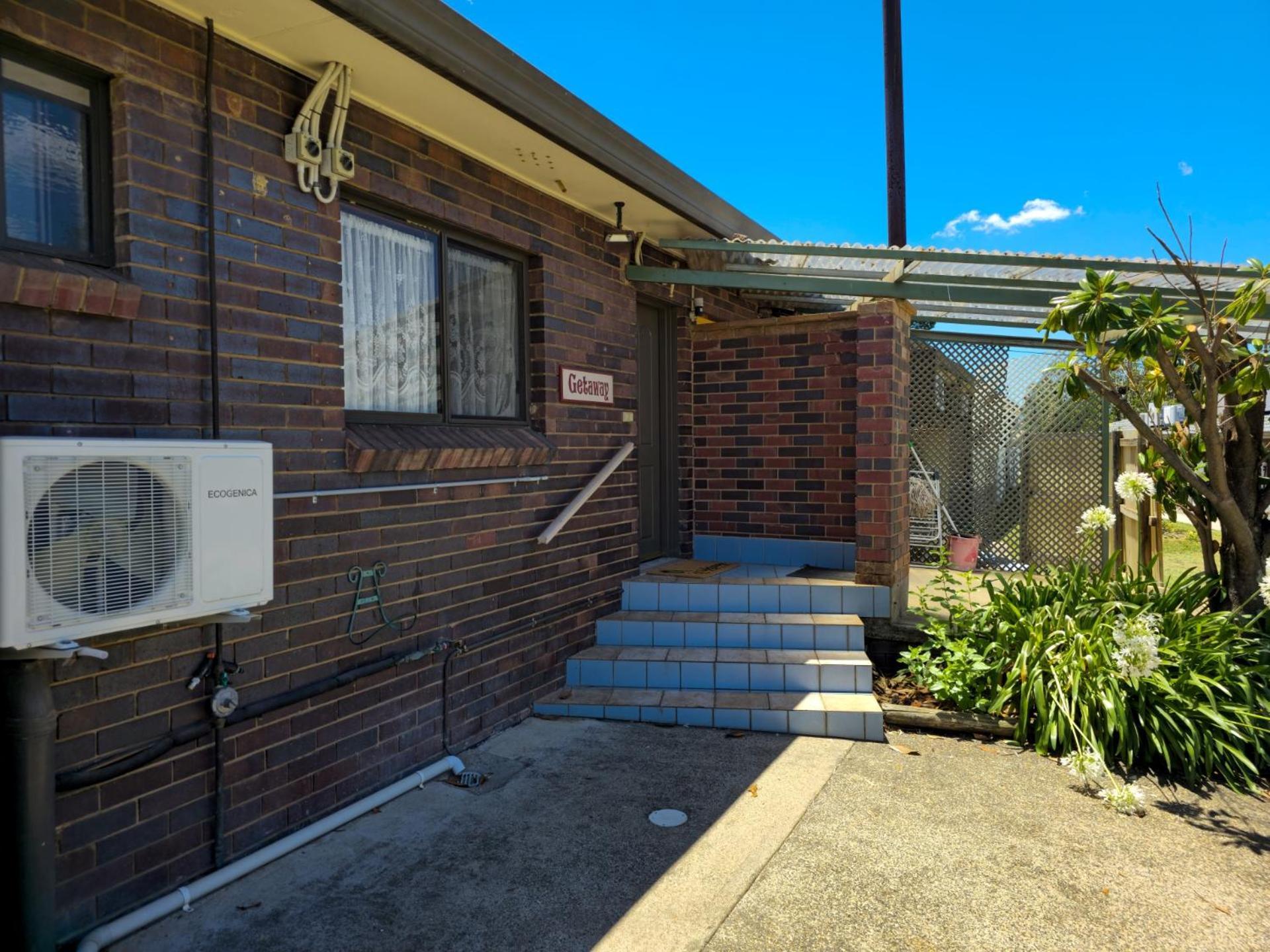 Tumut Valley Motel Pet Friendly Exteriér fotografie
