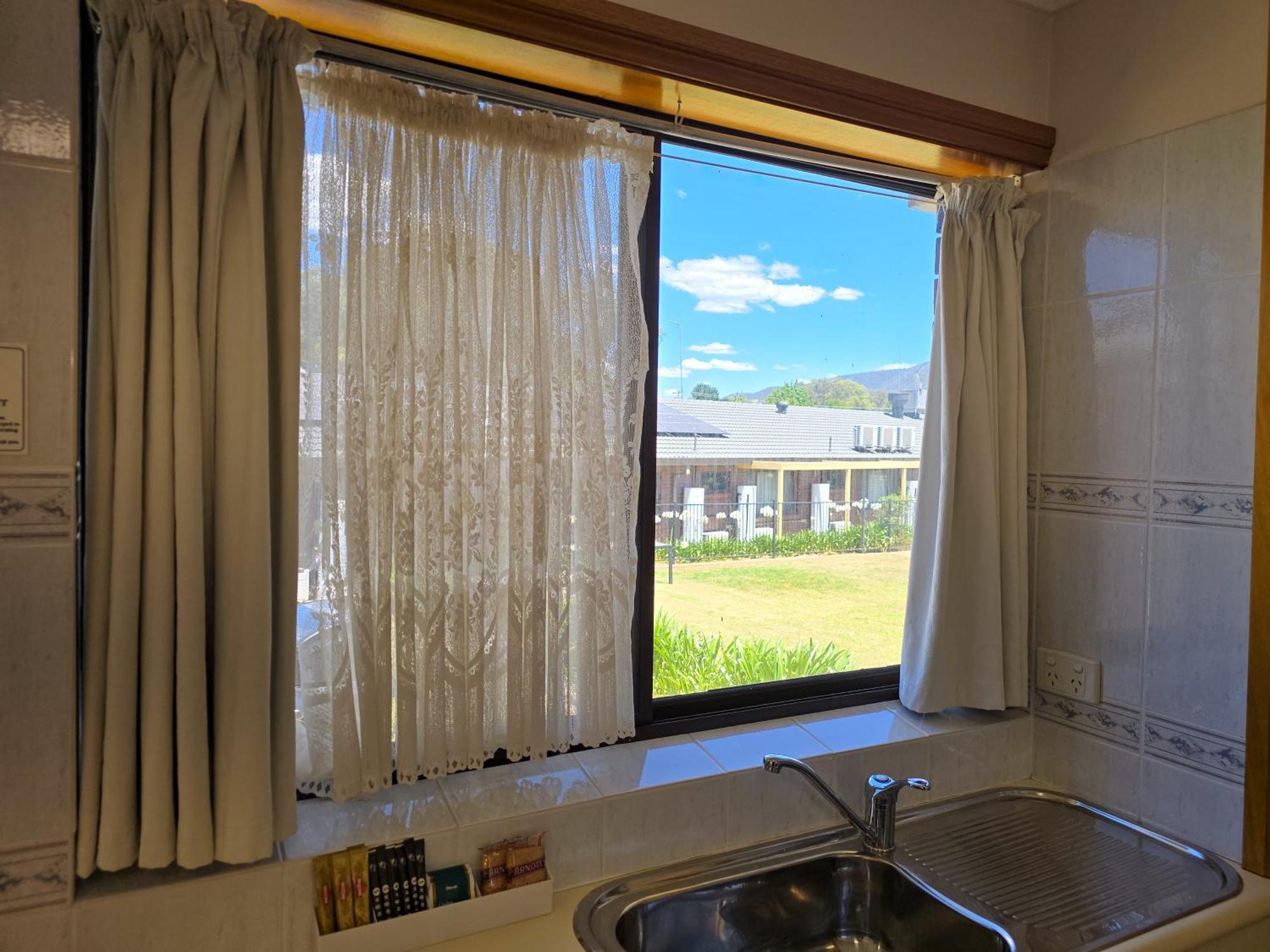 Tumut Valley Motel Pet Friendly Exteriér fotografie