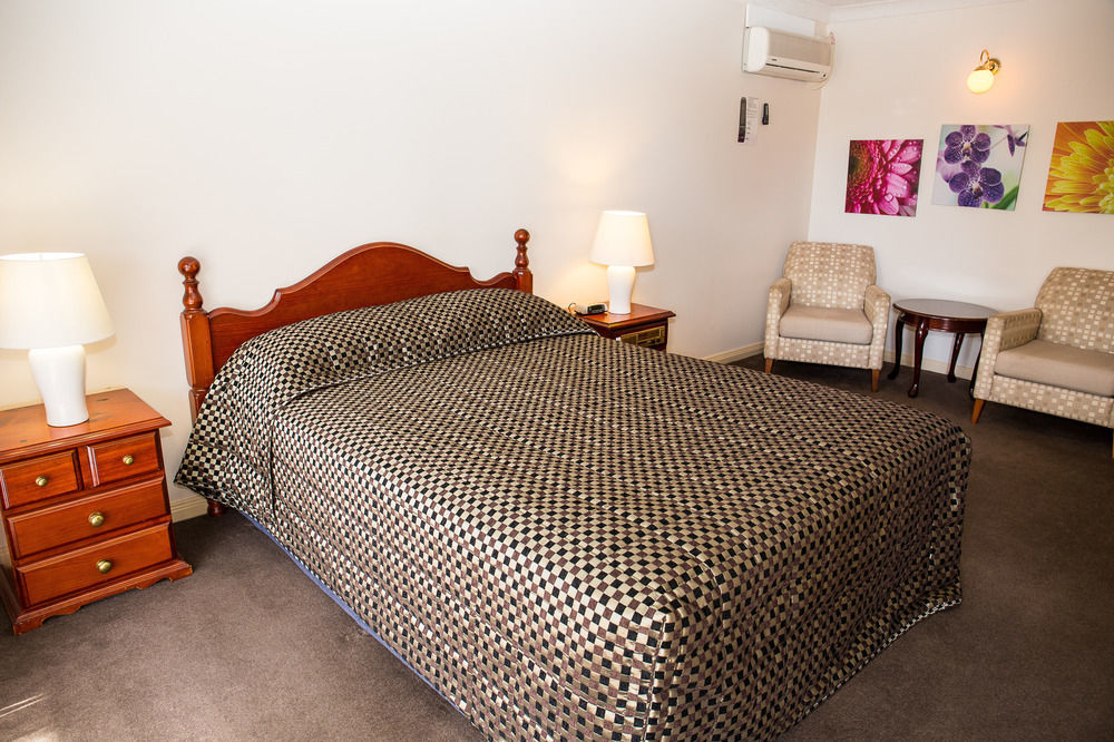 Tumut Valley Motel Pet Friendly Exteriér fotografie